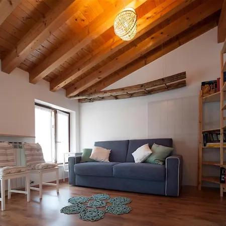 فندق مبيت وإفطار In Contra 3*